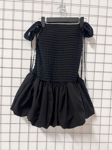 AO CÚP NGỰC ĐEN PHUONG