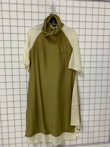 ÁO DÀI XANH LÁ KÈM MẤN