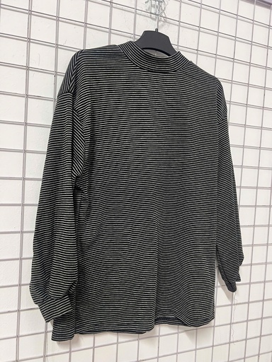 ÁO PHÔNG ĐEN KẺ TRẮNG LINH