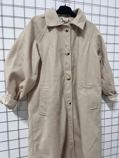 ÁO ĂMNGTO TRẮNG CÓ CỔ