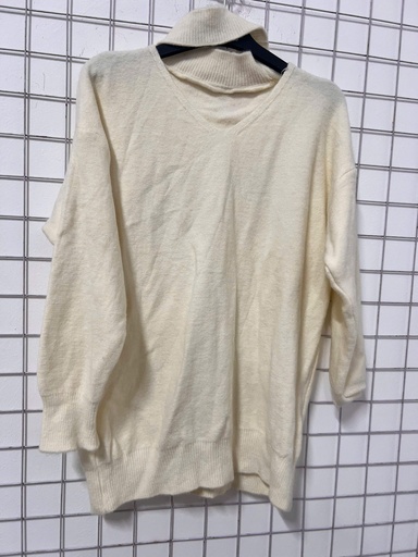 ÁO LEN TRẮNG HỞ CỔ LINH