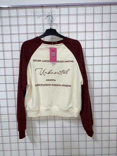 Áo nỉ đỏ trắng Unknow T.Linh