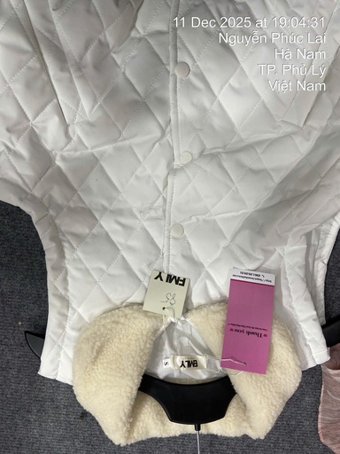 ÁO KHOÁC GILE TRẮNG LINH