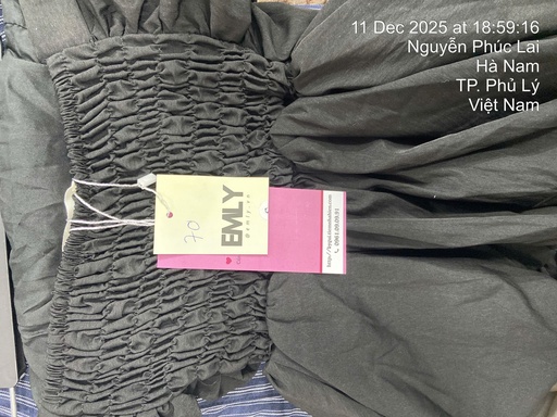 VÁY ĐEN CÚP NGỰC THUY