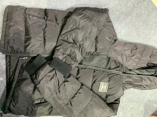 ÁO KHOÁC ĐEN GUCCI HHIEN