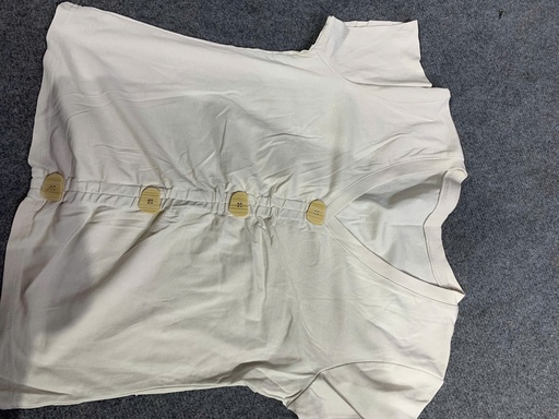 ÁO PHÔNG TRẮNG 4CÚC HHIEN