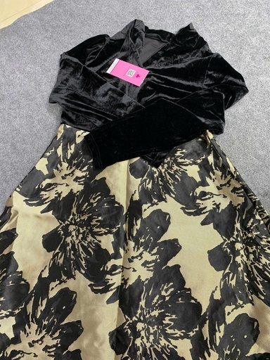 VÁY ÁO NHUNG HOA HHIEN