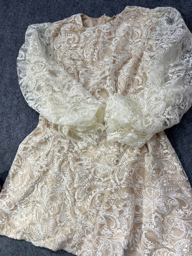 VÁY REN KEM VAI BỒNG THUY