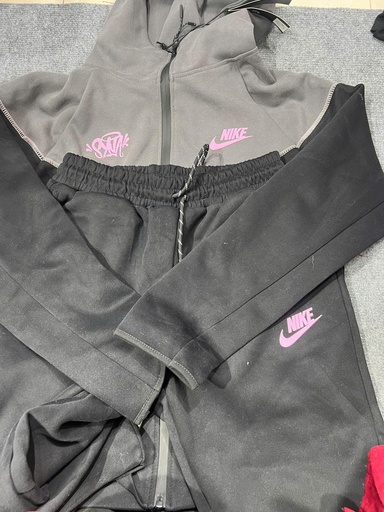 SET THỂ THAO ĐEN NIKE TÍM THUYII