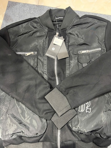 ÁO KHOÁC ĐEN D2 THUYII