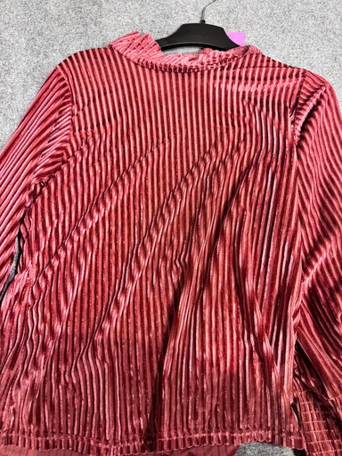 ÁO LEN MỎNG ĐỎ ĐÔ SỌC DỌC TTTHANH