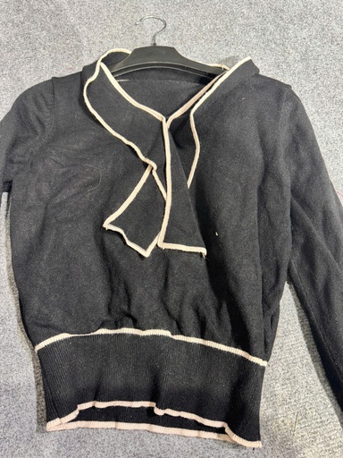 ÁO LEN ĐEN CỔ GIẢ RUYBANG TTTHANH