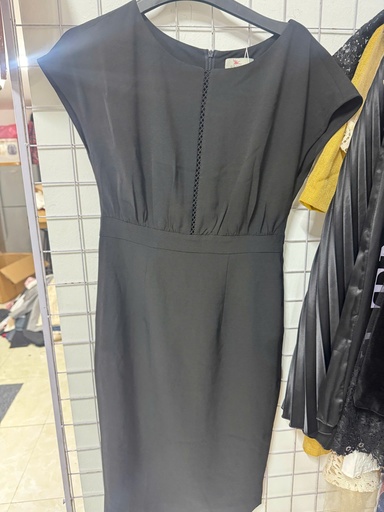 VÁY ĐEN ĐAN DỌC NGỰC ODESSA OANH