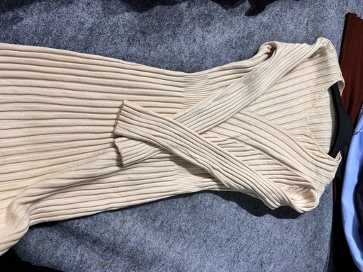 VÁY BODY KEM LEN TĂM LINH85