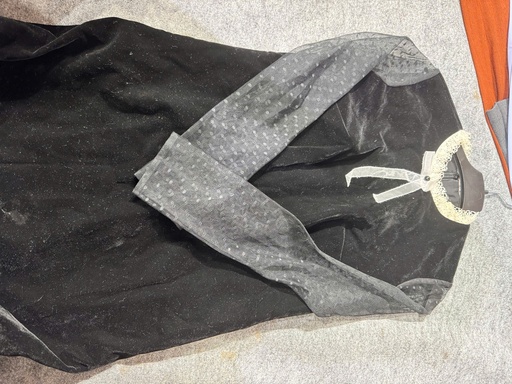 VÁY NHUNG ĐEN LINH85