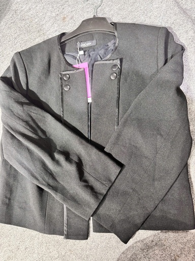 ÁO KHOÁC DẠ ĐEN LINH85