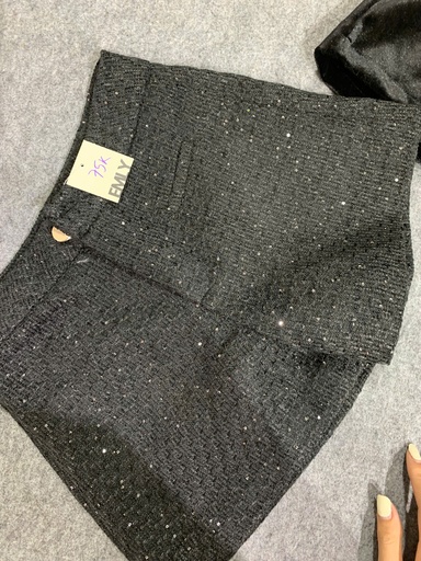 QUẦN SOOC DẠ BLING NDUNG