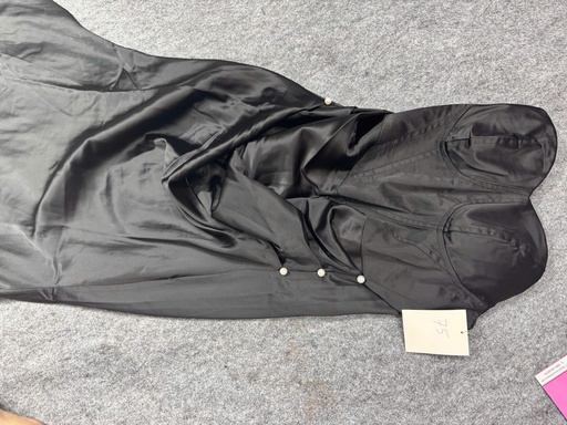 VÁY NHUNG ĐEN CUP NGỰC THUYIII