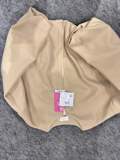 ÁO KHJOÁC DẠ KEM THUYIII