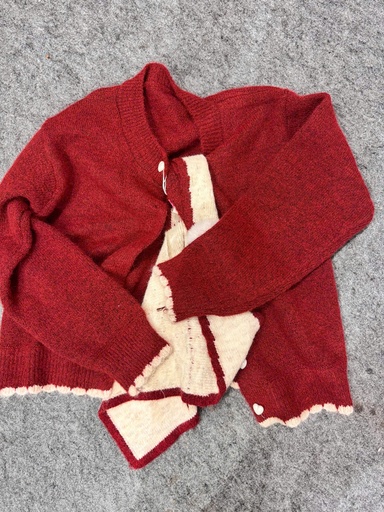 ÁO LEN ĐỎ KÈM KHĂN THUYII