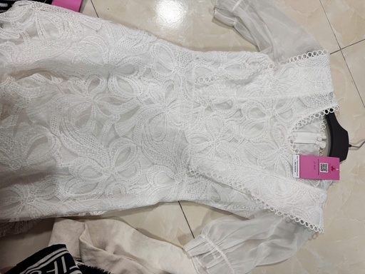 VÁY REN TRẮNG ANH