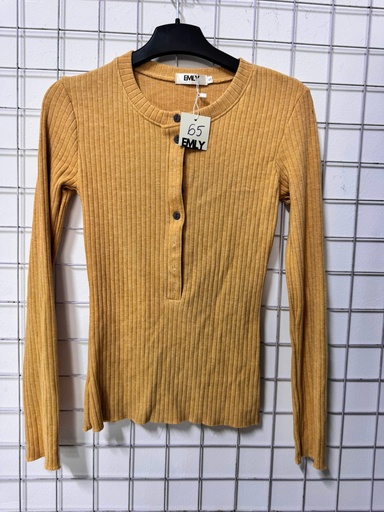 ÁO LEN VÀNG THUYII