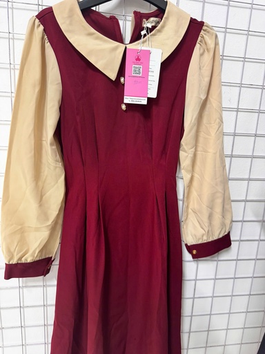 VÁY LIỀN ĐỎ VAN