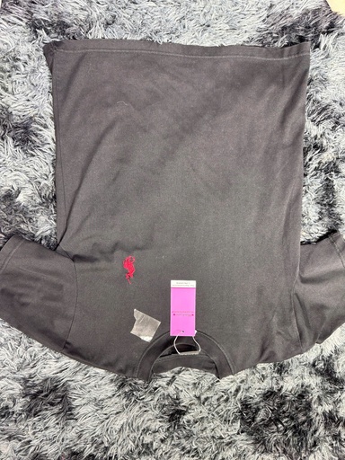 ÁO PHÔNG ĐEN NGỰC NGỰA VY