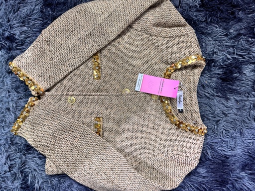 ÁO KKHOÁC DẠ VÀNG ĐÍNH ĐÁ THUY