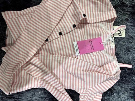 SET ÁO DÂY KÈM ÁO KHOÁC NGOÀI THUY