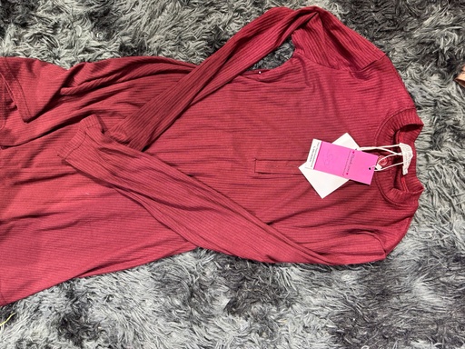 VÁY TRƠN ĐỎ LIỀN THUY