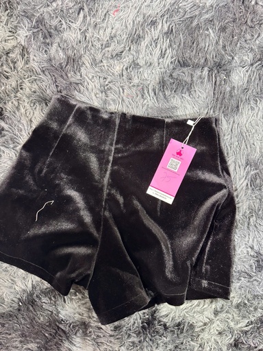 QUẦN SOOC NHUNG ĐÙI THUY