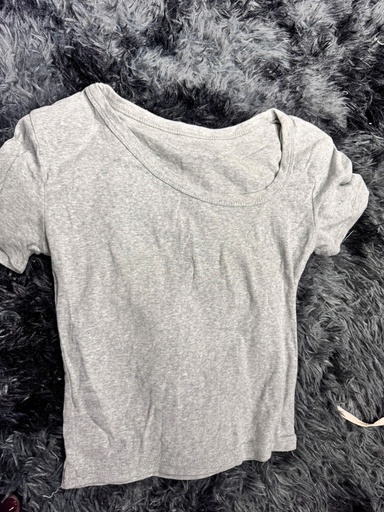 ÁO CỘC TAY XÁM CÓ ĐỆM VAI PHUC