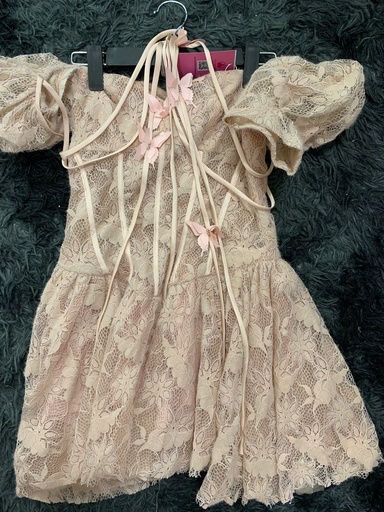 VÁY HỒNG TIỂU THƯ THAO