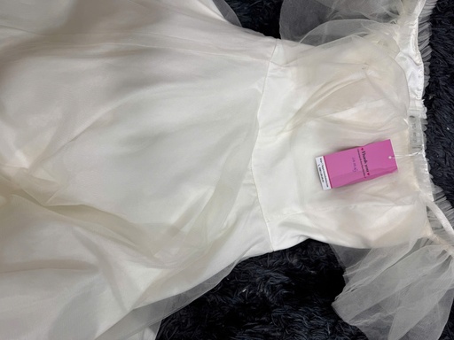 VÁY TRẮNG VOAN CÔNG CHÚA H.ANH