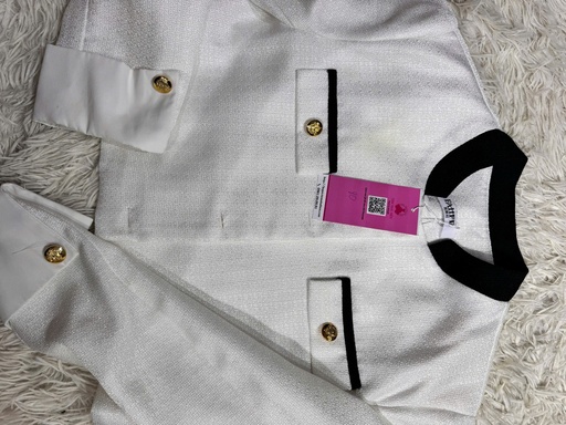 ÁO DẠ TRẮNG CÚC VÀNG THAO