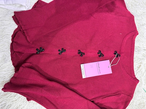 ÁO LEN ĐỎ CÚC NƠ ĐEN 