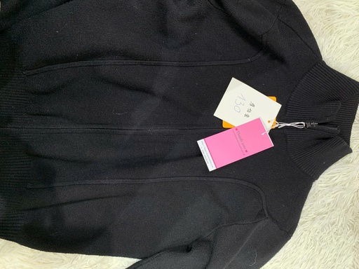 ÁO LEN ĐEN PASS THUY