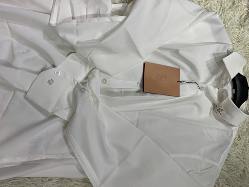 ÁO SƠMI TRẮNG CỔ ĐÁ THUY