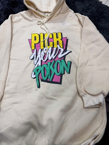 ÁO HOODY TRẮNG CÓ MŨ THUY