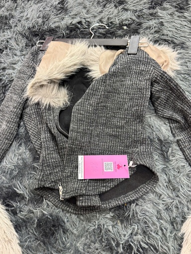 ÁO KHOÁC XÁM LÔNG N.ANH