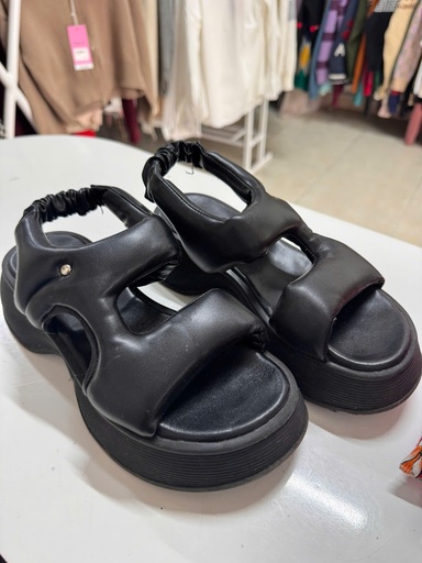 DÉP QUAI HẬU ĐEN HIEN