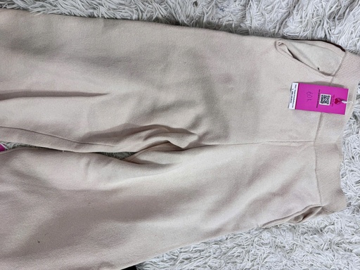 QUẦN XUÔNG ỐNG LOE KEM NGUYET