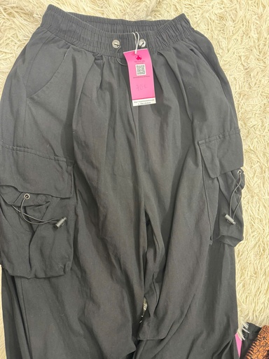 QUẦN SOOC KIỂU ĐEN NGUYET