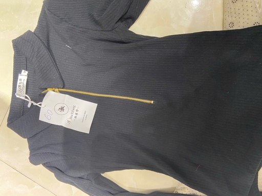 ÁO LEN ĐEN CÓ KHÓA THUY