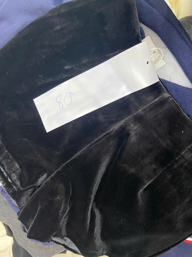 QUẦN SOOC NHUNG ĐEN THUY