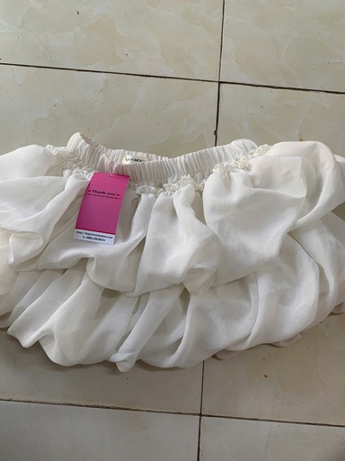 ÁO CUP TRẮNG BÈO TẦNG THUY