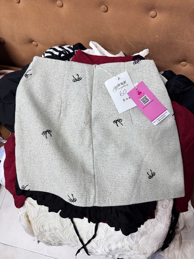 CV KEM NƠ CHỮ A THUY