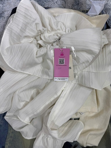 ÁO SƠMI TRẮNG KEM CỔ BÈO DIEU