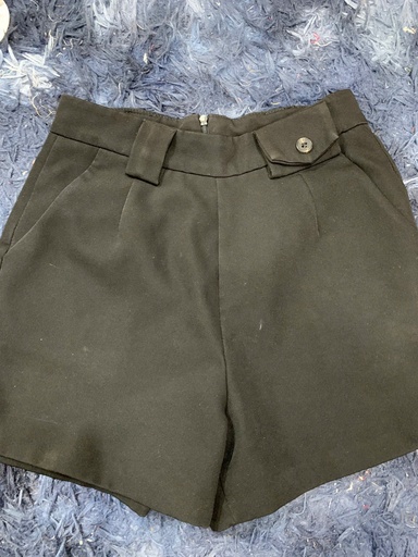 QUẦN SOOC ĐEN TÚI TRƯỚC NTKOANH